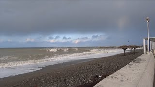 Шторм в Лазаревском, снег в Аше 22 ноября 2017. Резко закончилась осень в Сочи