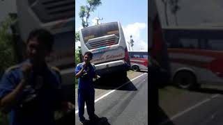 Kecelakaan Beruntun 3 BUS Ngawi
SUGENG RAHAYU - EKA - MIRA......
