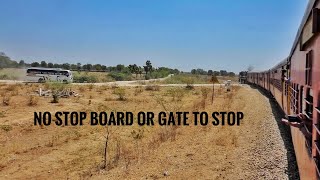 Dangerous unmanned crossing || BUS STOPS FOR HONKING TRAIN