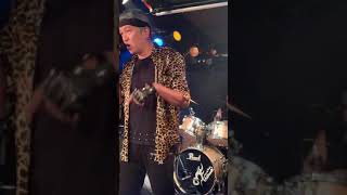 恋を止めないで（布袋寅泰with吉川晃司カヴァーバンド2000万パワーズfromチャッキー事務所）2019/9/1 YOTSUYA OUT BREAK
