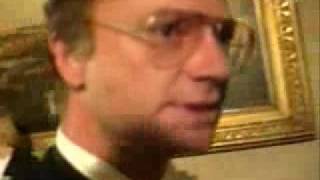 Kungen röker på nobelfesten