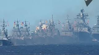 Парад в честь ВМФ России в Санкт-Петербурге