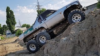 6X6 за МЕСЯЦ и ОНА ЕДЕТ первый тест Alfa Romeo + УАЗ off road