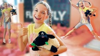 Развлечения: батут и лучшая подружка Света
