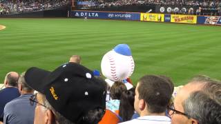 Mr. Met Citi Field 8-20-13