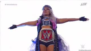 Alexa Bliss Entrance: Wrestlemania 34