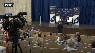 LIVE: Lavrov speaks at modern journalism forum in Sochi