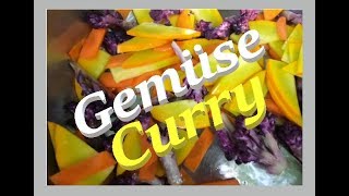 Thai Gemüse Curry mit Couscous im Garten