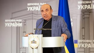 Рабинович: Вместо мира и вакцины власть "кормит" нас дешевыми выступлениями и видосиками!