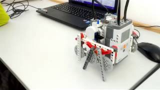 Двухмоторный шагающий робот Lego Mindstorms