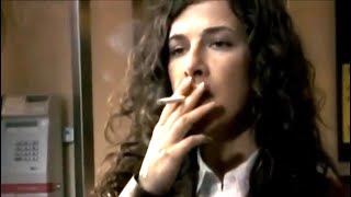 Clelia Sarto Ina Müller smoking cigarette