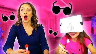 BLIND CHALLENGE Слепой Челлендж Угадай Что у Меня на Лбу Вика против Мамы /// Вики Шоу