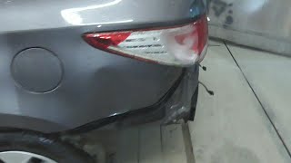 Hyundai Solaris дедушка учил внучку ездить