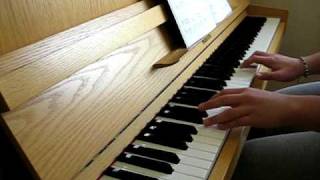 Pirates Of The Caribbean - The Medallion Calls (on piano)