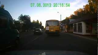 г. Тараз у автобуса тормоза отличные!