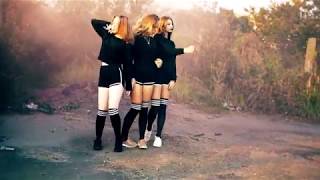 Dance project.SLIGHT – tsunami