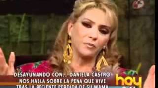 Daniela Castro desayunando en Hoy