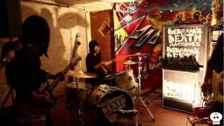 ZZZ's - Busy bee @ Some Weird Sin