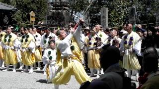 桜満開・吉野山金峯山寺・採灯大護摩供 04 12 038