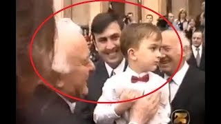 Родился стариком - потух младенцем. История настоящего "Бенджамина Баттона"