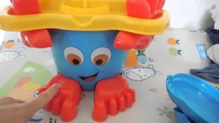 Test: Simba Toys Eimergarnitur mit Füßen | babyartikel.de