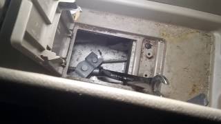 1997 Honda Accord Parking brake handle adjustment/ Регулировка ручника