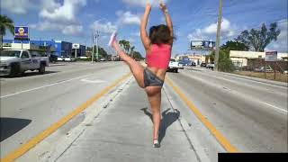 Trying To Cause A Crash Abella Danger Twerking In Miami Traffic!
