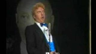 André van Duin - Een avondje TV