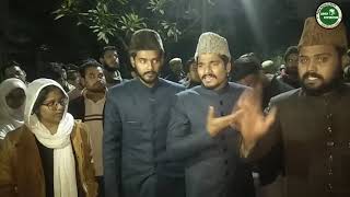 AMU Union ne registrar office me Employees ko kiya band