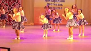 Веселый танец Lollipop