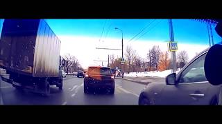 Мгновенная карма Учителя на дороге