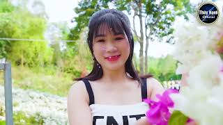 LK nhạc sống rumba gái quê - Người mẫu 2k2 xinh lung linh
