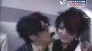 The GazettE & Miyavi backstage