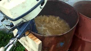 The old outboard motor  2stroke 5hp Tohatsu B9A