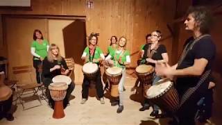 Abayomi - Trommeln für Uganda