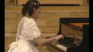 TOCCATA Poulenc amazing piano player 10 years old