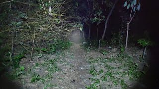 ? Tanggul Angker Barong