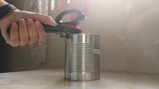 Abrelatas Tupperware (Can opener)