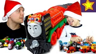 Паровозики Томас и его друзья распаковка Юн Бао Thomas & Friends Yong Bao unboxing