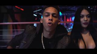 R15 ft El Mayor Clasico  x La Patrona  - Mueveme ese Booty