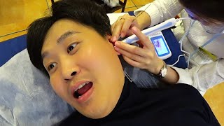 보면서 하는 귀청소 남자 반응 - ASMR