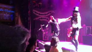Slash w/ Myles Kennedy - Rocket Queen in HD @ House of Blues Chicago 2/13/2011