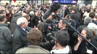 Hollande Defeats Sarkozy in French Election