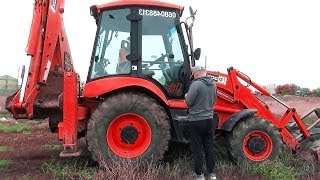 The Tractor Excavator broken down Funny Baby Ride on POWER WHEEL Plane Help | Excavator for kids