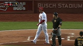 Hit batters, ejections set tone at Busch Stadium