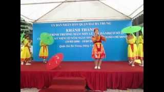 Cô giáo bản em