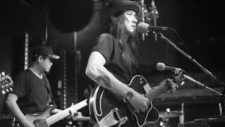 หมุน - Greasy Cafe live at Parking Toys 2017