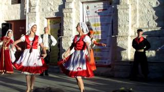 Народные танцы. Вечера на Караимской. Евпатория, Крым. / National dances of Crimea.