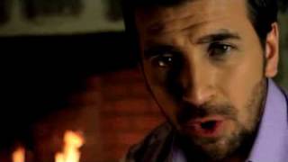THANOS PETRELIS FILOTIMO VIDEO CLIP