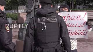Russia: Dozens of people take part in discussion on "foreign agents" media law in Moscow